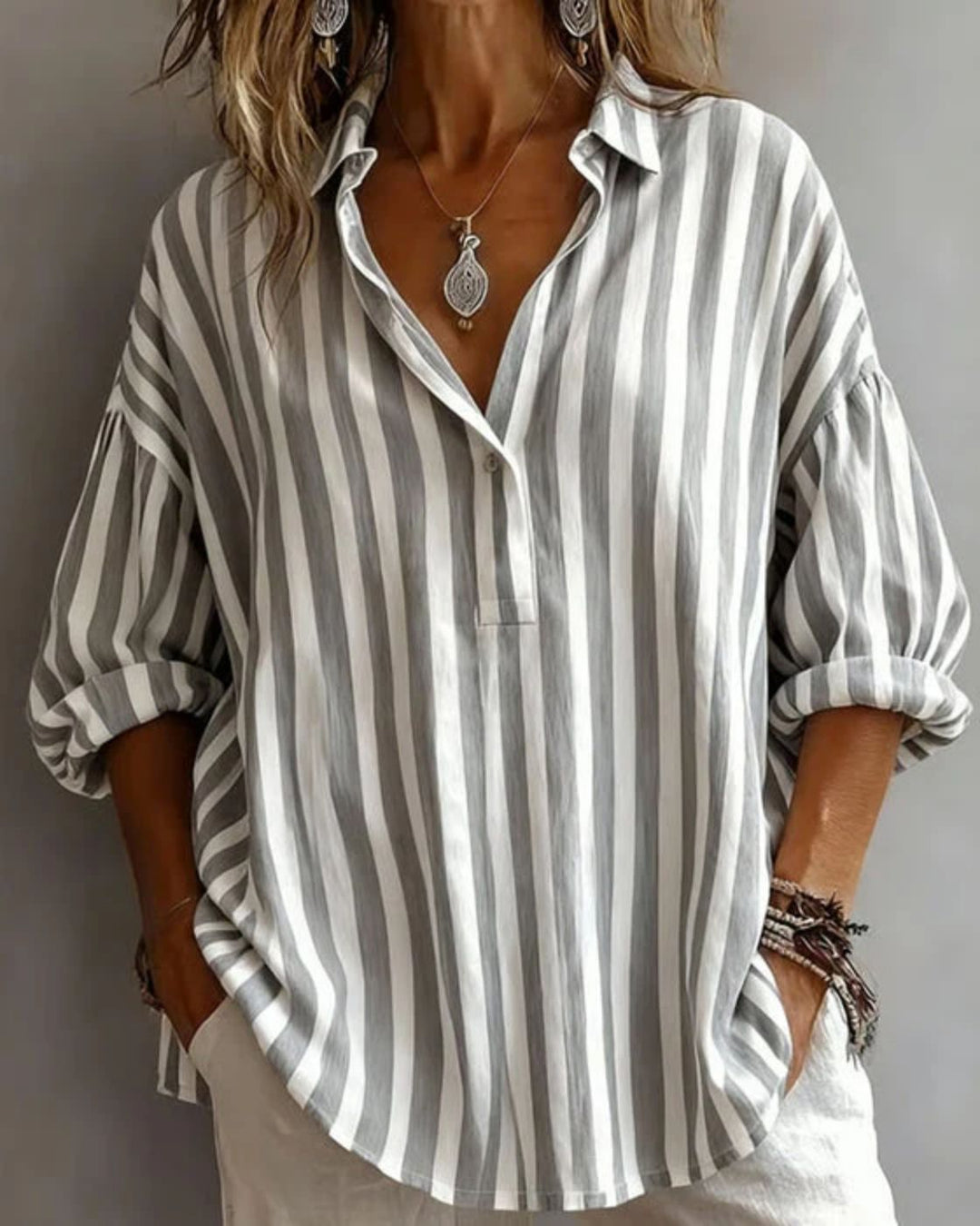 Nora | Blusa holgada a rayas con cuello