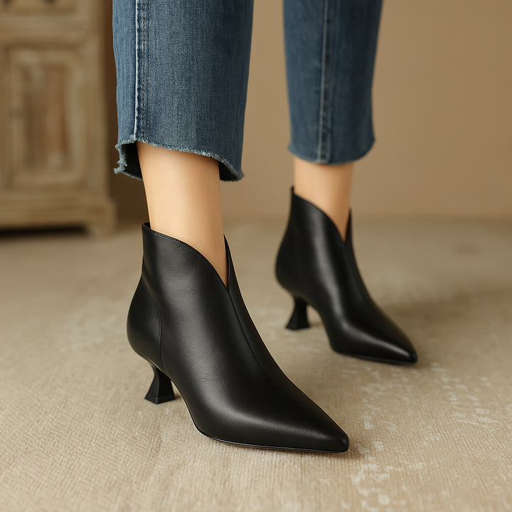 Emilia Botines de punta afilada